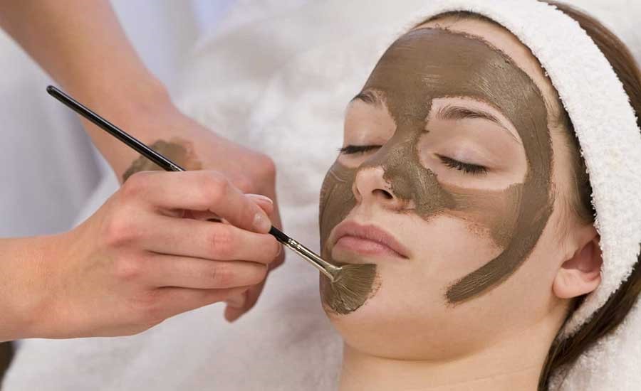 Mặt nạ từ bùn khoáng mang lại nhiều công dụng tốt cho làn da