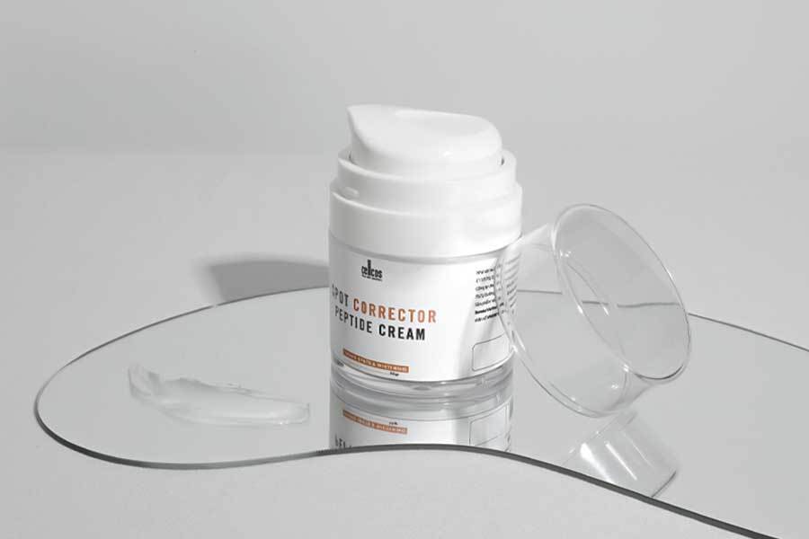 Kem dưỡng Spot Corrector Peptide Cream giúp làm mờ sạm nám và các vết sắc tố trên da hiệu quả