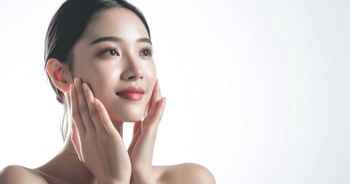 Ức chế Melanin giúp kiểm soát sắc tố cho da sáng mịn hơn