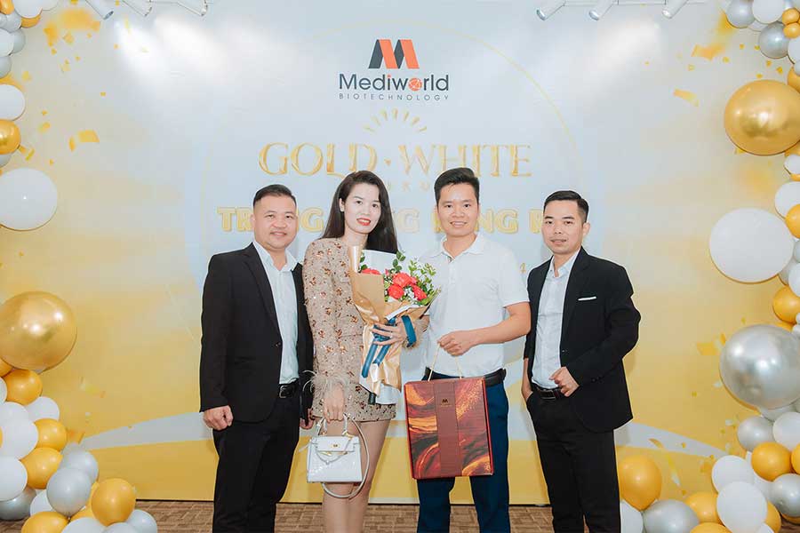 [12.2024] Mediworld Work Shop chuyên đề: “Gold White Luxury – Trắng sáng rạng rỡ” - MB 2