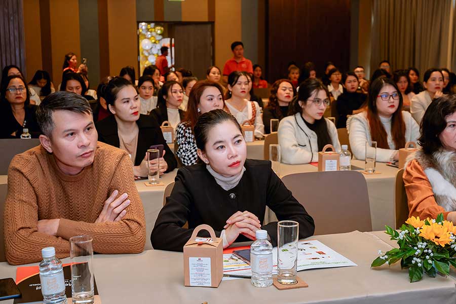 [12.2024] Mediworld Work Shop chuyên đề: “Gold White Luxury – Trắng sáng rạng rỡ” - MTr 14