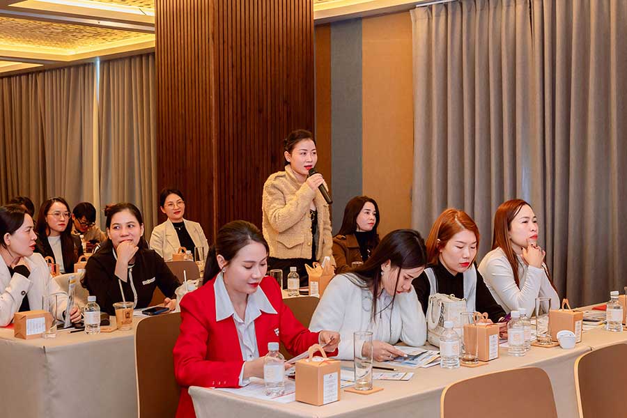 [12.2024] Mediworld Work Shop chuyên đề: “Gold White Luxury – Trắng sáng rạng rỡ” - MTr 15