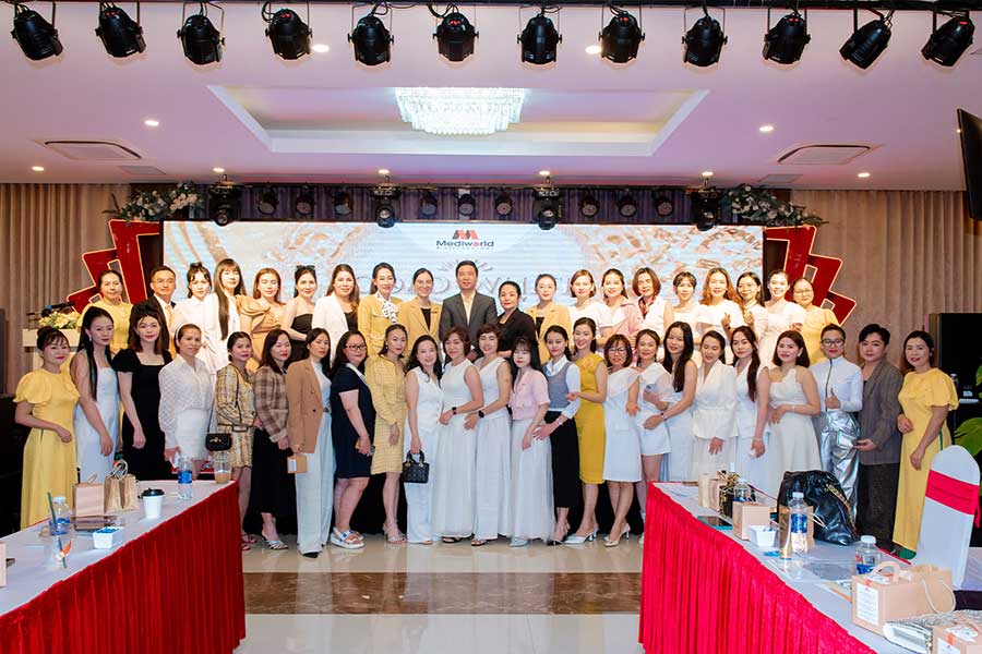 [12.2024] Mediworld Work Shop chuyên đề: “Gold White Luxury – Trắng sáng rạng rỡ” - TN 17