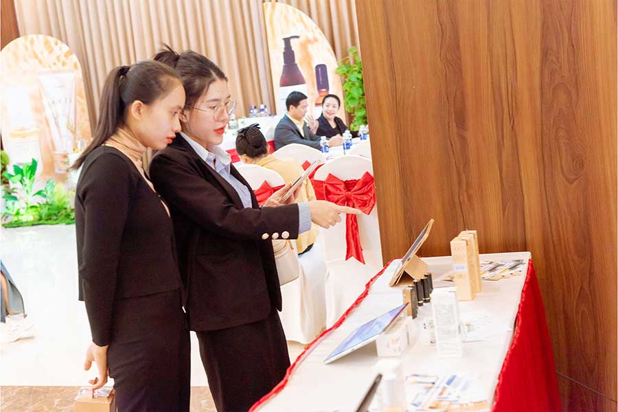 [12.2024] Mediworld Work Shop chuyên đề: “Gold White Luxury – Trắng sáng rạng rỡ” - TN 3