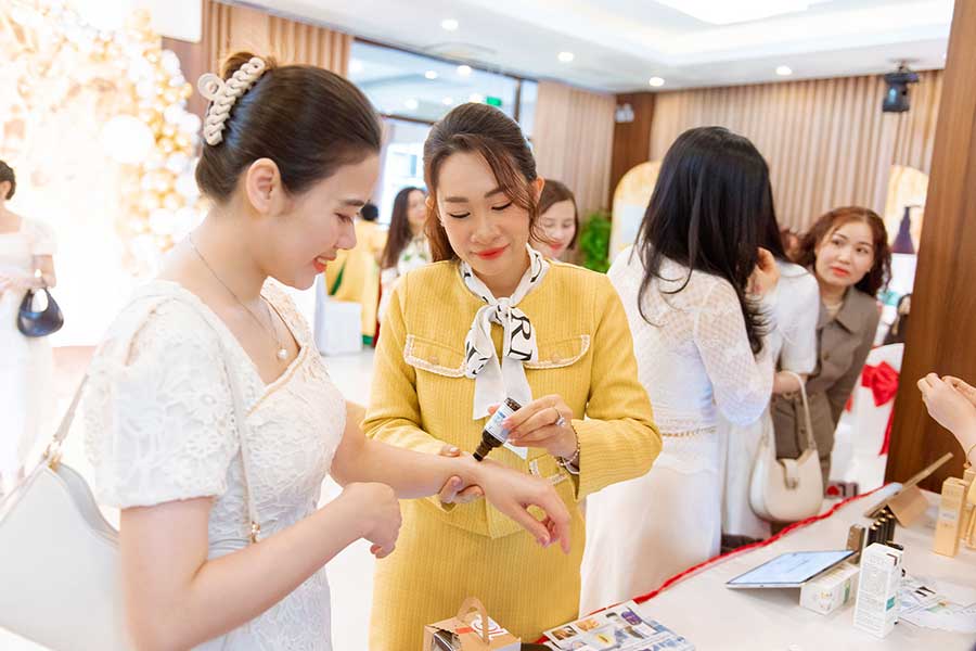 [12.2024] Mediworld Work Shop chuyên đề: “Gold White Luxury – Trắng sáng rạng rỡ” - TN 4