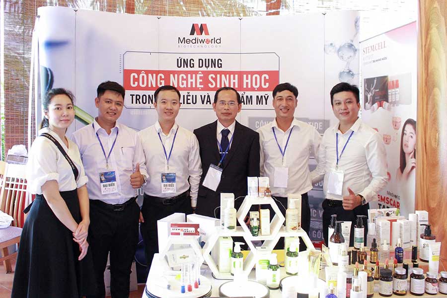 Hội nghị Da liễu học Mekong lần 8 chủ đề: “Xu hướng mới trong điều trị & chăm sóc sức khỏe làn da” - 15