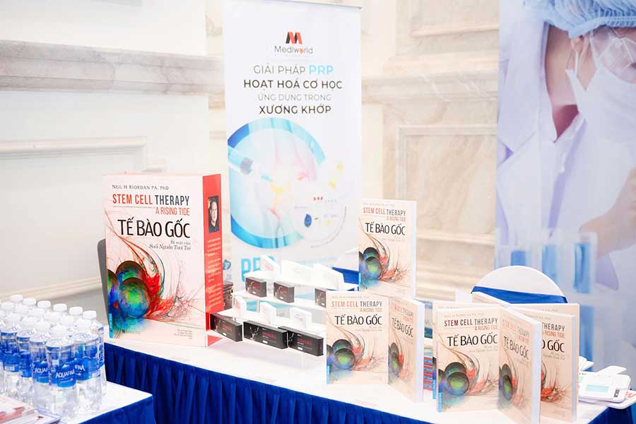 Hà Nội | Hội nghị khoa học về Y học Tái tạo và Công nghệ Tế bào gốc trong Da thẩm mỹ tại trường Đại học VinUni - 1