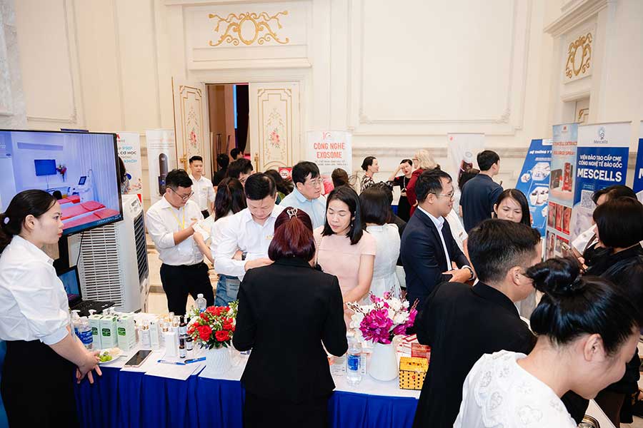 Hà Nội | Hội nghị khoa học về Y học Tái tạo và Công nghệ Tế bào gốc trong Da thẩm mỹ tại trường Đại học VinUni - 18