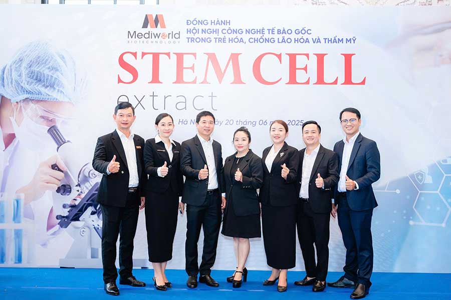 Hà Nội | Hội nghị khoa học về Y học Tái tạo và Công nghệ Tế bào gốc trong Da thẩm mỹ tại trường Đại học VinUni - 32