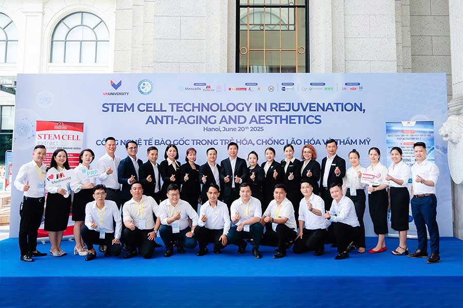 Đội ngũ của Mediworld tham dự Hội nghị chuyên ngành về Tế bào gốc do Hội Y học Tái tạo & Trị liệu tế bào Việt Nam phối hợp cùng Viện nghiên cứu Tế bào gốc & Công nghệ Gen Vinmec tổ chức tại trường Đại học VinUni, Hà Nội vào tháng 6/2025