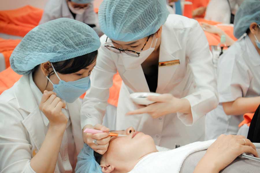 Chăm Sóc Da Với Mỹ Phẩm Công Nghệ Sinh Học - 4