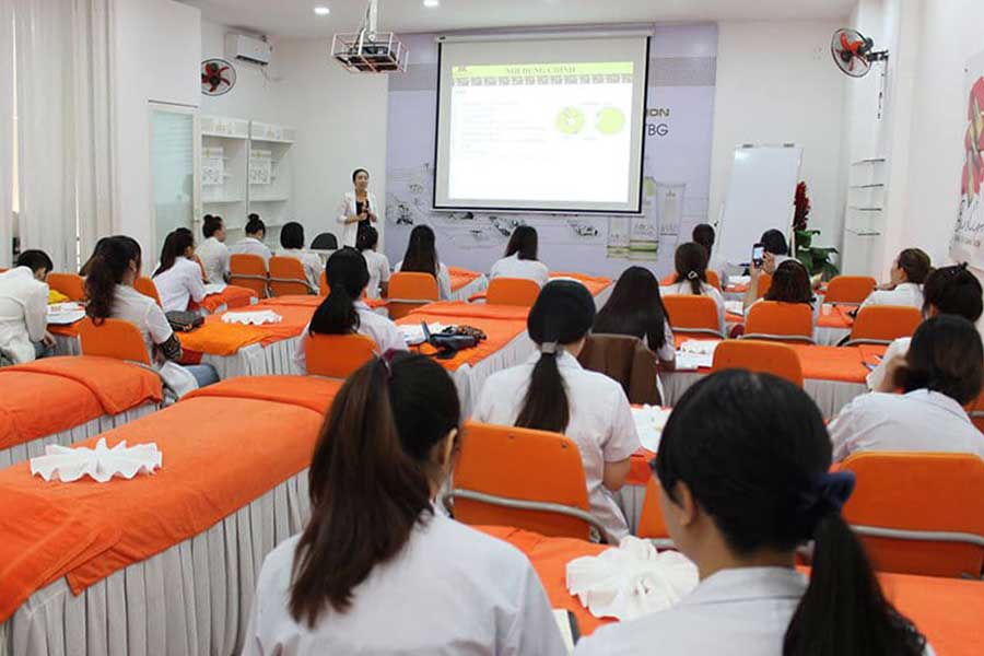 Chuyên Sâu Về Công Nghệ Peptide Ứng Dụng Trong Mỹ Phẩm - 1