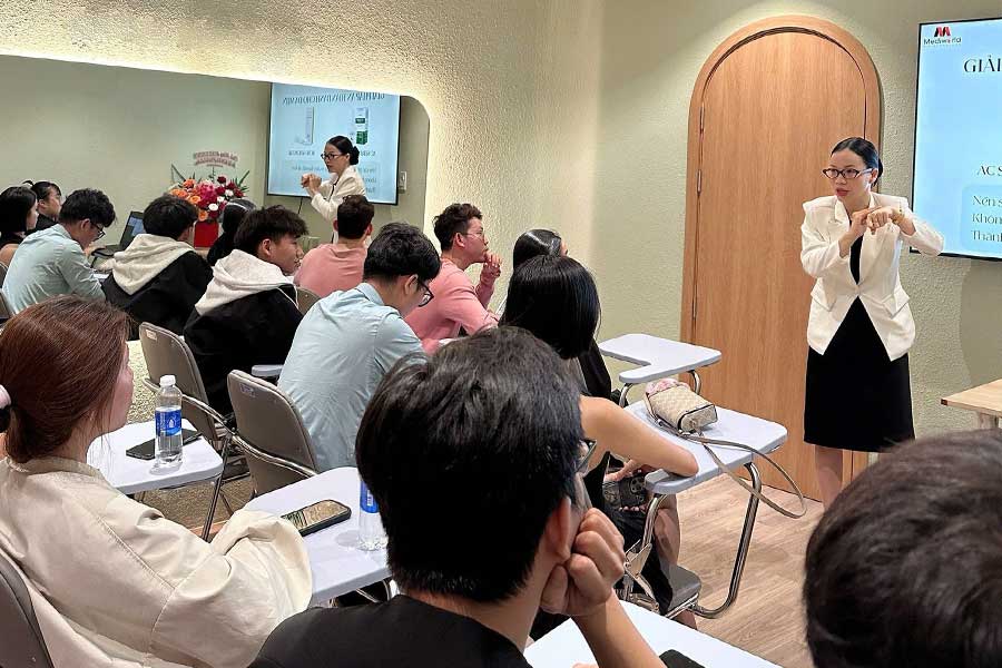 Khóa Học Kỹ Thuật Viên Chăm Sóc Da Thẩm Mỹ - 7