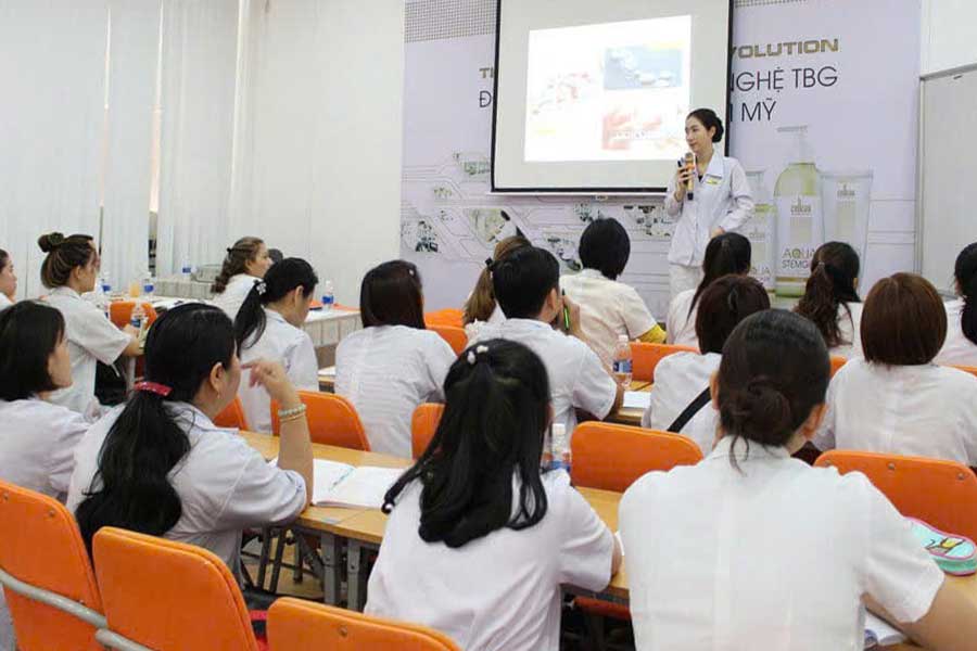 Phân Tích Các Thành Phần Trong Mỹ Phẩm - 1