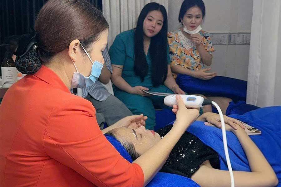 RF Ultra Nâng Cơ - Thon Gọn - Căng Bóng Da - 8