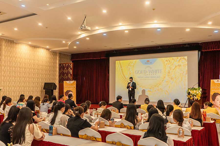 Tái tạo và trắng sáng da an toàn với Gold 24k - 1