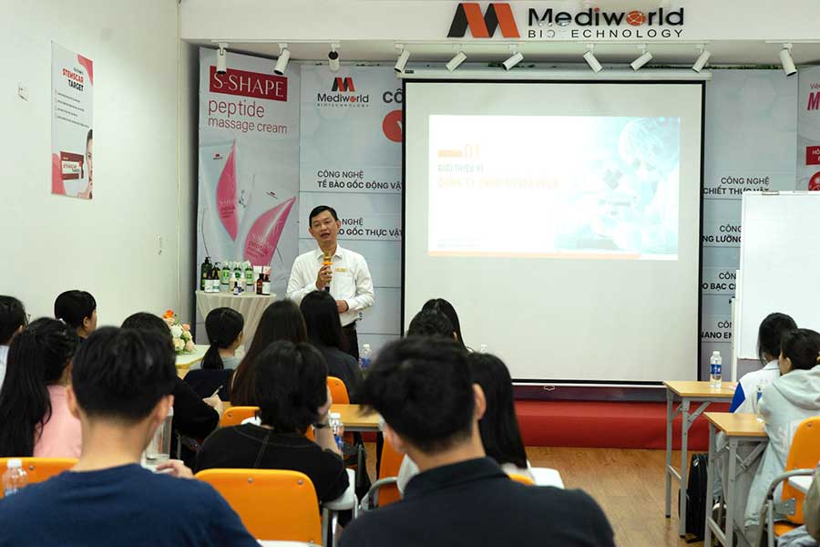 Chương trình kiến tập dành cho Sinh viên Đại học Kinh Tế - Luật chuyên ngành Marketing - 7