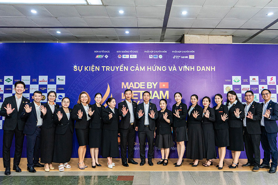 Made By VietNam Day 2025 | Sự kiện Truyền cảm hứng và Vinh danh “Dấu ấn Thương hiệu Việt” - 17