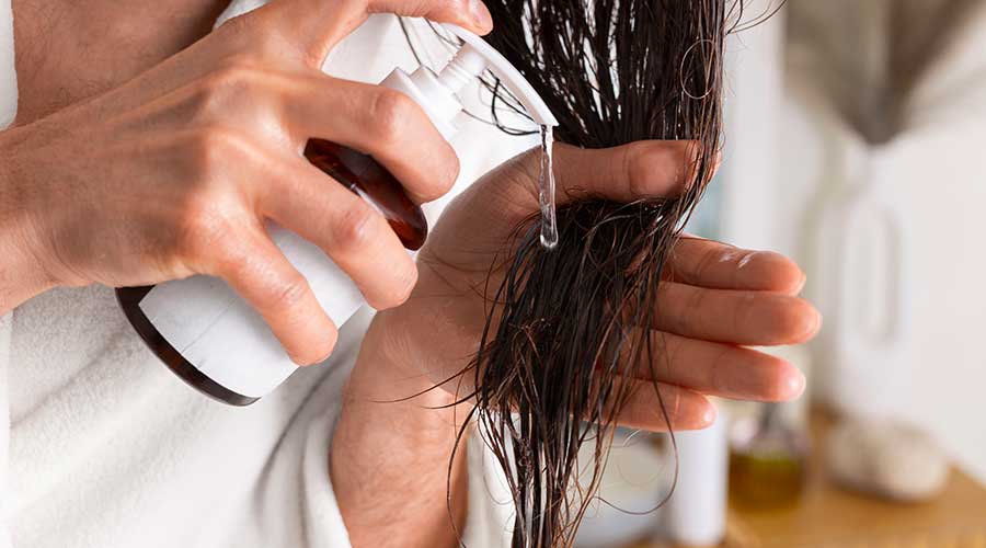 Đồng thời còn giúp chăm sóc sức khỏe mái tóc