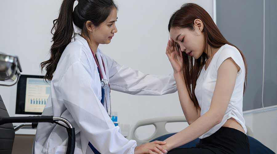 Không nên quá lạm dụng sâm tố nữ vì sẽ dễ gây ra những rủi ro cho cơ thể