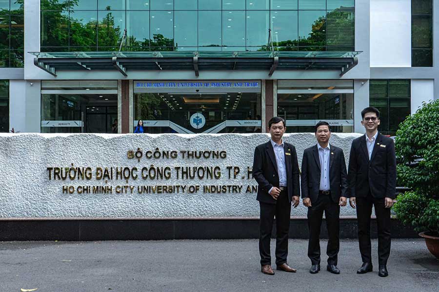 Ký kết Biên bản ghi nhớ hợp tác giữa Mediworld và Trường Đại học Công thương TP. HCM - 11