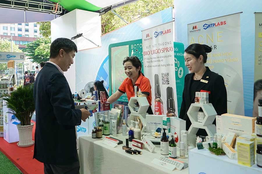 GRECO 2025 | Không Gian Giới Thiệu Sản Phẩm, Dịch Vụ Tăng Trưởng Xanh Thành Phố Hồ Chí Minh Lần Thứ 3 - 8