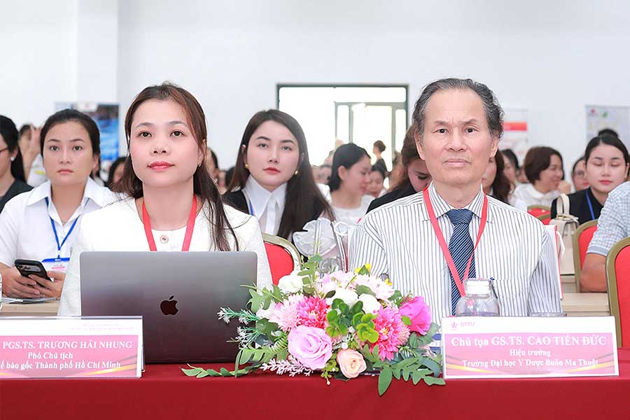 [Tây Nguyên] Hội thảo Khoa học về Công nghệ PRP - PRF và Công nghệ Sinh học trong Da liễu - Da thẩm mỹ - 11
