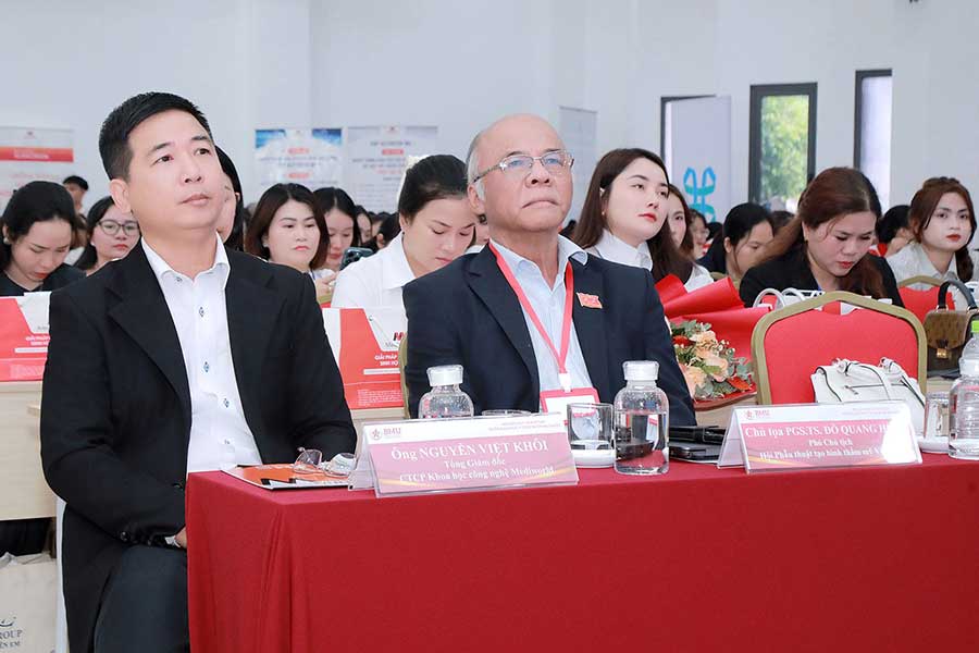 [Tây Nguyên] Hội thảo Khoa học về Công nghệ PRP - PRF và Công nghệ Sinh học trong Da liễu - Da thẩm mỹ - 12