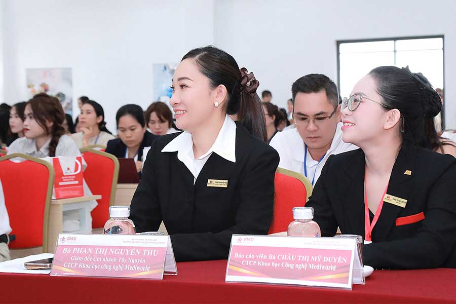 [Tây Nguyên] Hội thảo Khoa học về Công nghệ PRP - PRF và Công nghệ Sinh học trong Da liễu - Da thẩm mỹ - 13