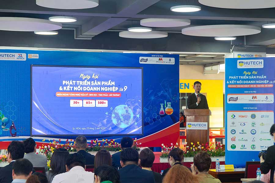Ngày hội Phát triển Sản phẩm và Kết nối Doanh nghiệp lần 9 tại trường đại học HUTECH - 6