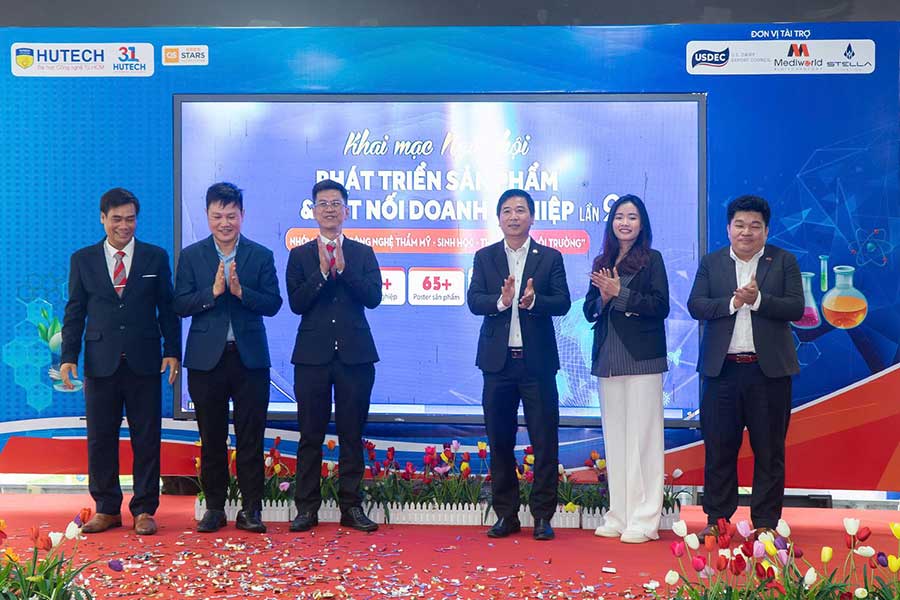 Ngày hội Phát triển Sản phẩm và Kết nối Doanh nghiệp lần 9 tại trường đại học HUTECH - 8