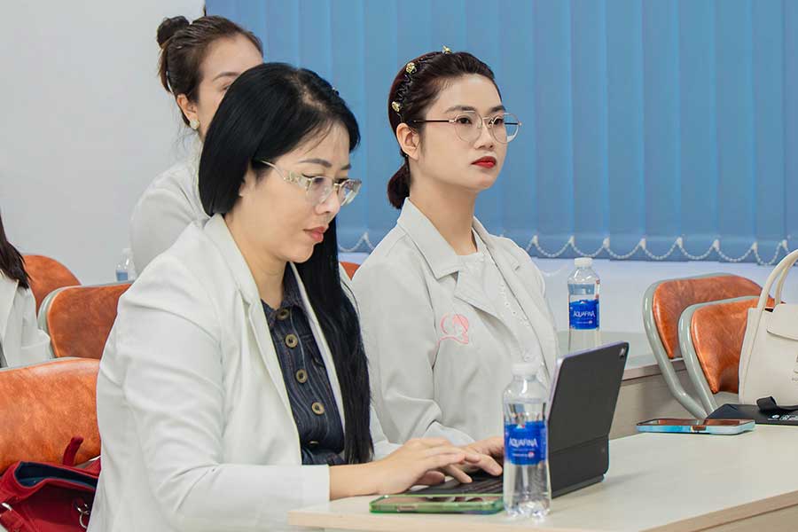 Buổi tham quan và cập nhật kiến thức khoa học tại Trung tâm Công nghệ Sinh học Tp. Hồ Chí Minh - 10