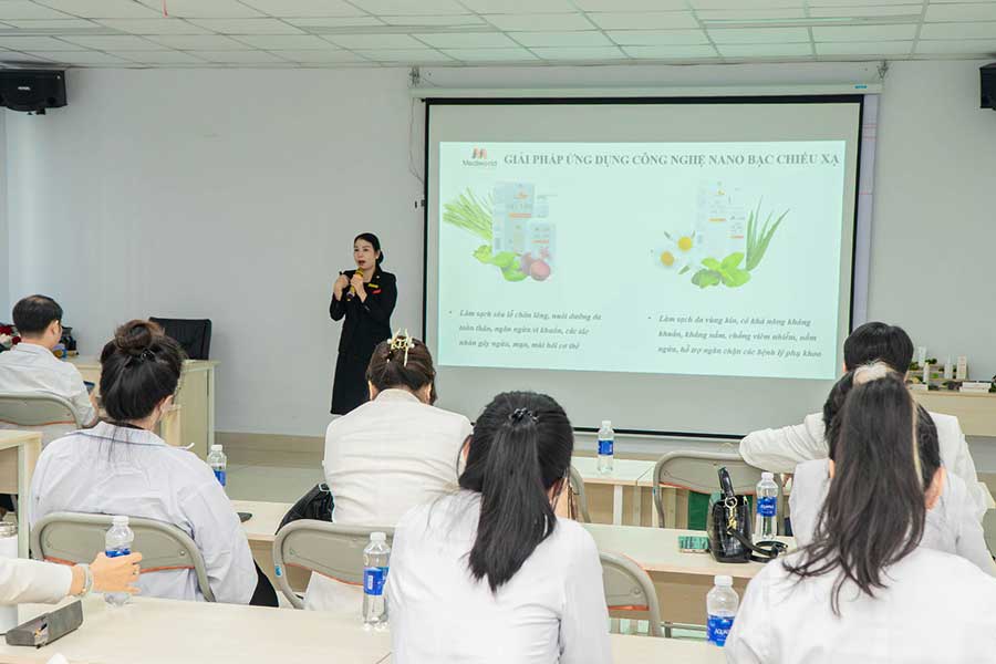 Buổi tham quan và cập nhật kiến thức khoa học tại Trung tâm Công nghệ Sinh học Tp. Hồ Chí Minh - 8