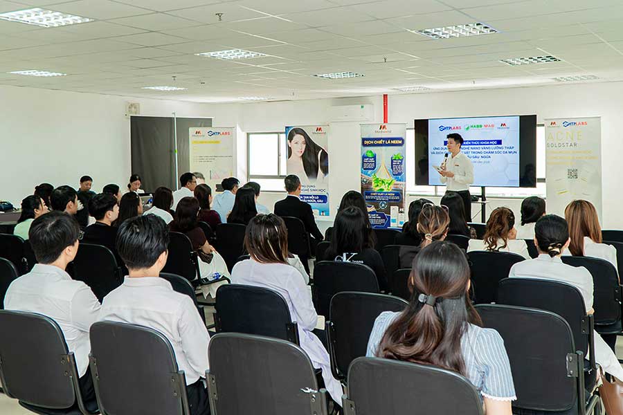 Chương trình cập nhật kiến thức và trực quan tại Trung tâm Nghiên cứu Triển khai Khu Công nghệ cao Tp. HCM - 10
