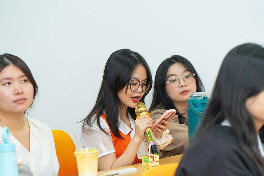 Chương trình kiến tập dành cho Sinh viên Đại học Kinh Tế - Luật chuyên ngành Quản trị Kinh doanh - 11