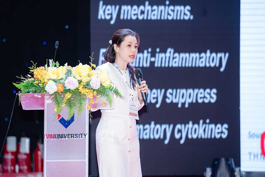 Hà Nội | Hội nghị Khoa học “Ứng dụng Exosome trong Chẩn đoán, Điều trị và Y học thẩm mỹ” tại Đại học VinUniversity - 15
