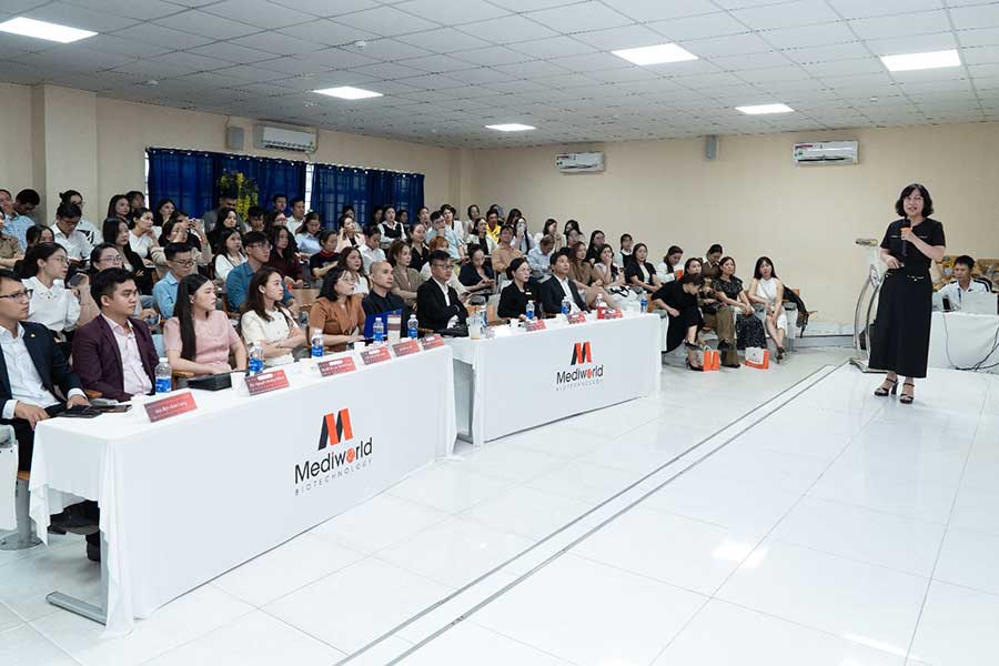 [Cần Thơ] Hội thảo Khoa học “Cập nhật Ứng dụng Công nghệ PRP - PRF và Công nghệ Sinh học trong Da liễu - Da thẩm mỹ” - 11