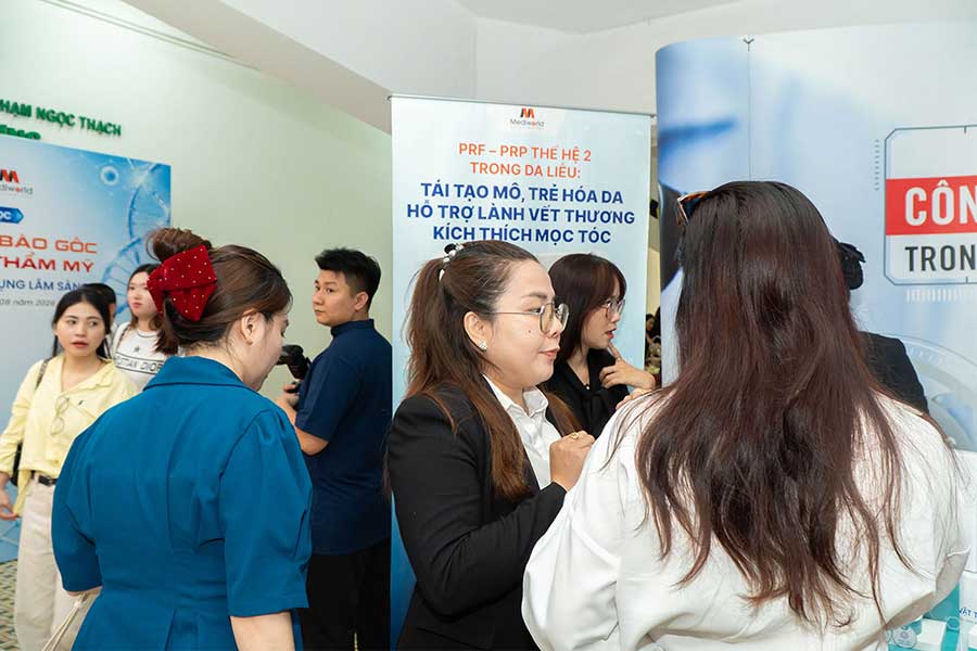 Hội thảo Khoa học “Công nghệ Tế bào gốc & Công nghệ Thẩm mỹ từ nghiên cứu đến ứng dụng lâm sàng” tại trường Đại học Y khoa Phạm Ngọc Thạch - 17