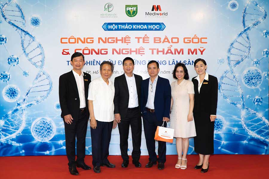Hội thảo Khoa học “Công nghệ Tế bào gốc & Công nghệ Thẩm mỹ từ nghiên cứu đến ứng dụng lâm sàng” tại trường Đại học Y khoa Phạm Ngọc Thạch - 21