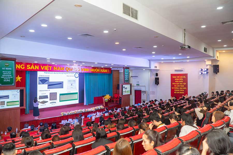 Hội thảo Khoa học “Công nghệ Tế bào gốc & Công nghệ Thẩm mỹ từ nghiên cứu đến ứng dụng lâm sàng” tại trường Đại học Y khoa Phạm Ngọc Thạch - 7