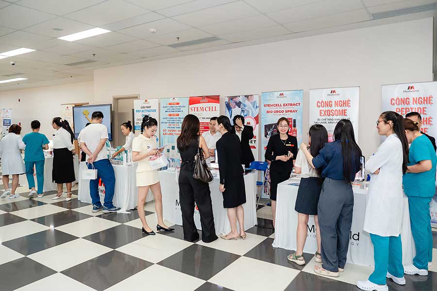 Hà Nội | Hội thảo “Báo cáo cập nhật Ứng dụng Công nghệ PRP – PRF và Công nghệ Sinh học trong Da Liễu – Da thẩm mỹ” tại Bệnh viện Đại học Phenikaa - 29