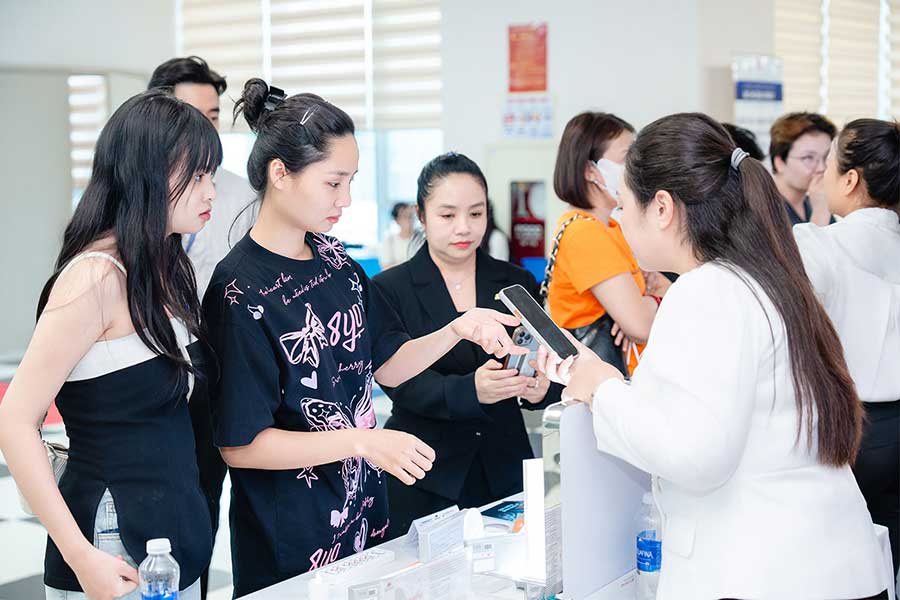 Hà Nội | Hội thảo “Báo cáo cập nhật Ứng dụng Công nghệ PRP – PRF và Công nghệ Sinh học trong Da Liễu – Da thẩm mỹ” tại Bệnh viện Đại học Phenikaa - 37