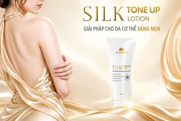 Sản phẩm lành tính với nhiều thành phần tự nhiên giúp nuôi dưỡng làn da cơ thể sáng mềm, mịn mượt